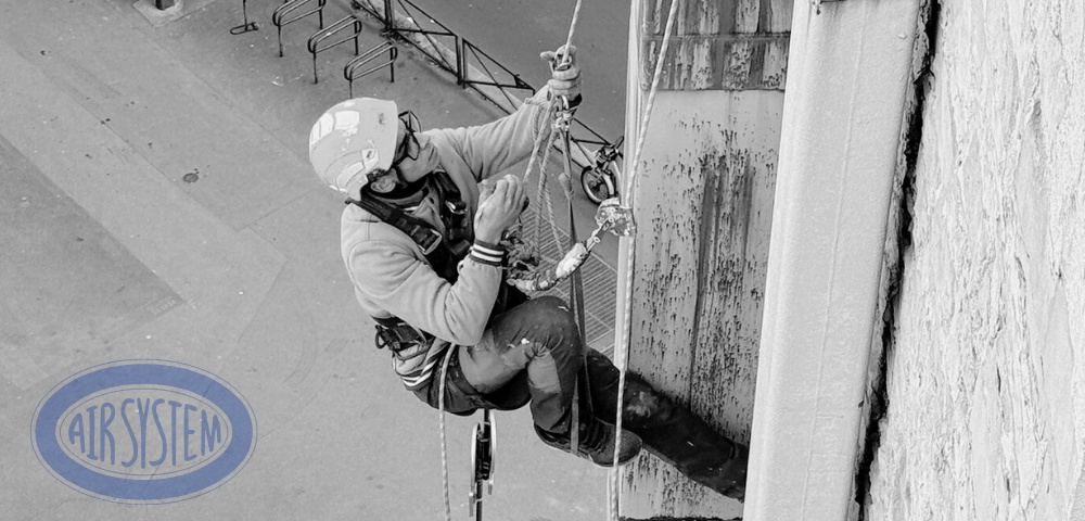 Le rôle du cordiste pour les travaux d'accès difficile 